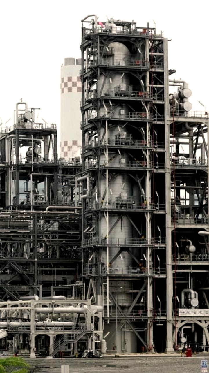 Neste пересматривает цели по сокращению добычи нефти до 2040 года