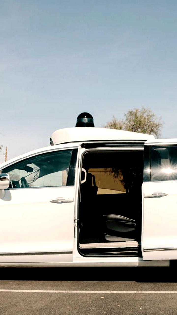 Waymo ведет переговоры о привлечении инвестиций на 15 млрд долларов при оценке в 100 млрд