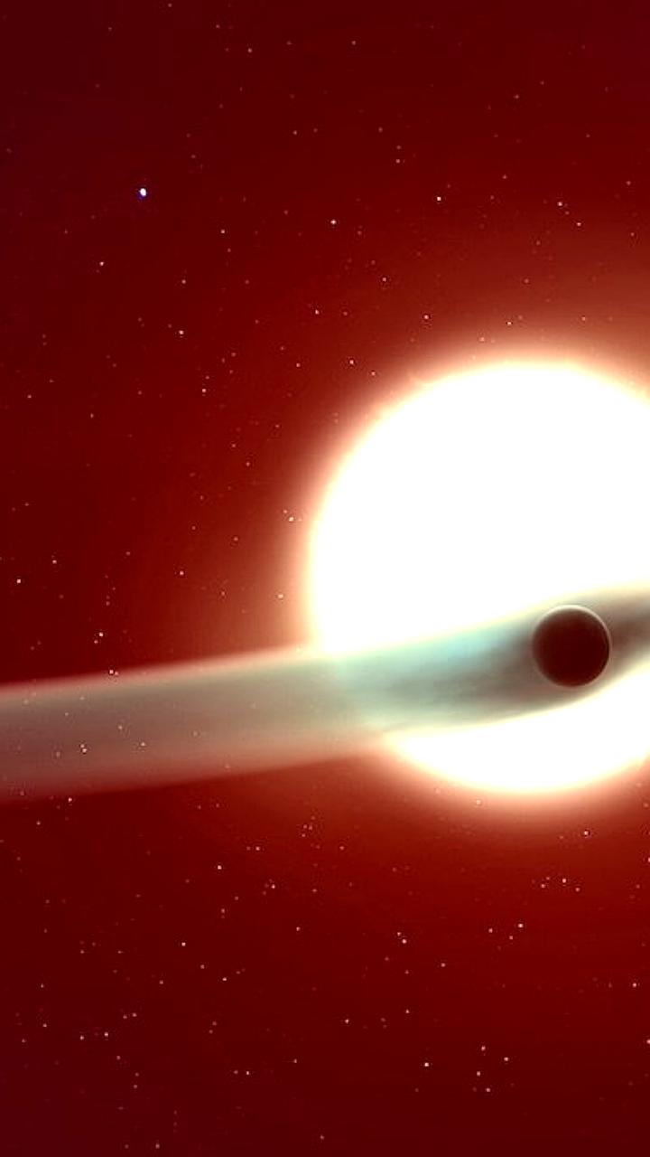 Наблюдение экзопланеты WASP 121b: утечка атмосферы и миграция горячих юпитеров