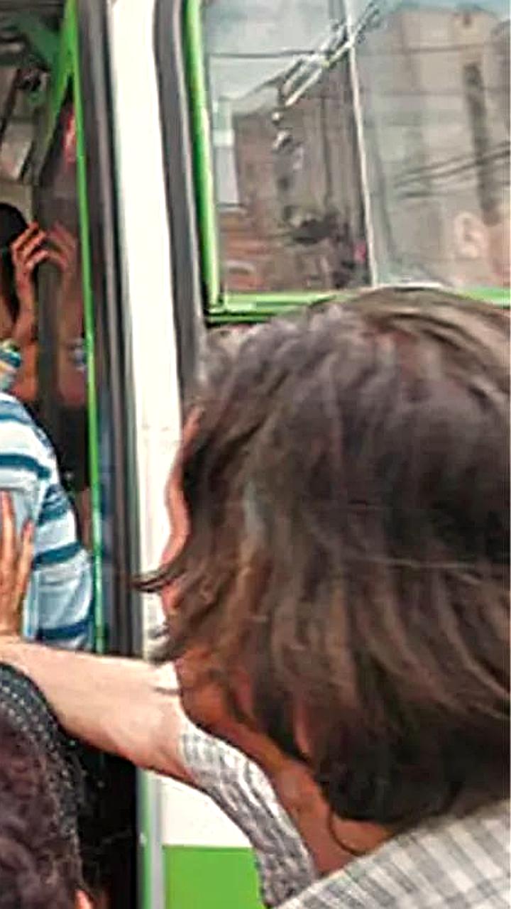 Перевозчики Владивостока предложили повысить стоимость проезда до 75 рублей