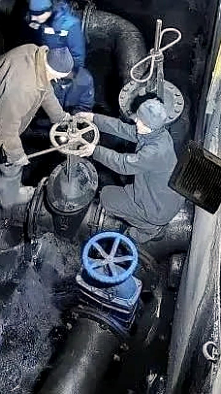 Аварийная остановка насосной станции в Новом Ургале: специалисты работают над устранением последствий