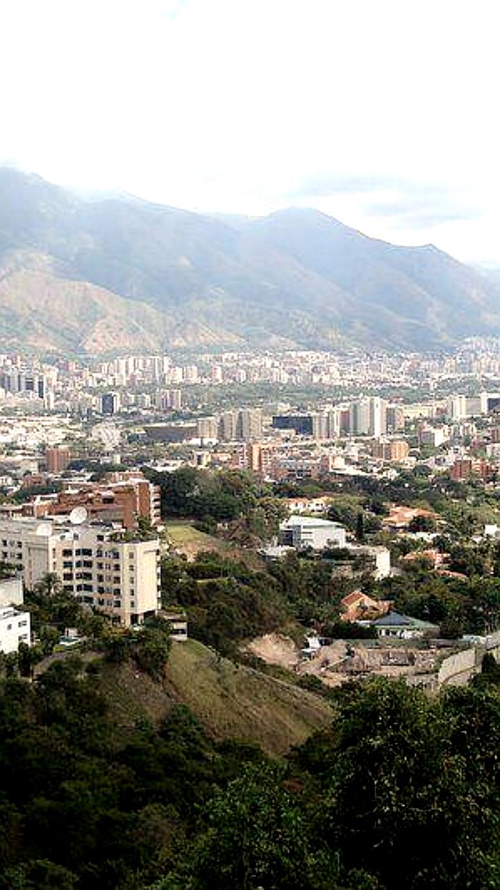 МИД России предупреждает о возможных последствиях напряженности вокруг Венесуэлы