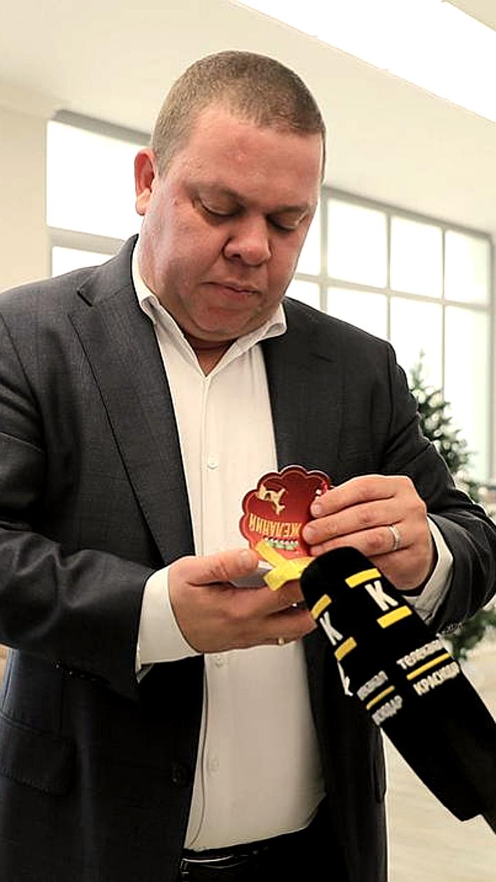 В Краснодаре стартовала акция 'Ёлка желаний' для исполнения детских мечт