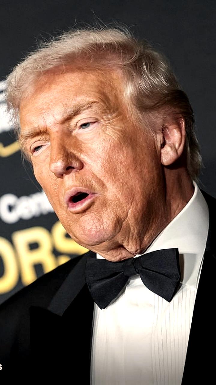 Центр исполнительских искусств имени Джона Кеннеди переименован в Центр Трампа и Кеннеди