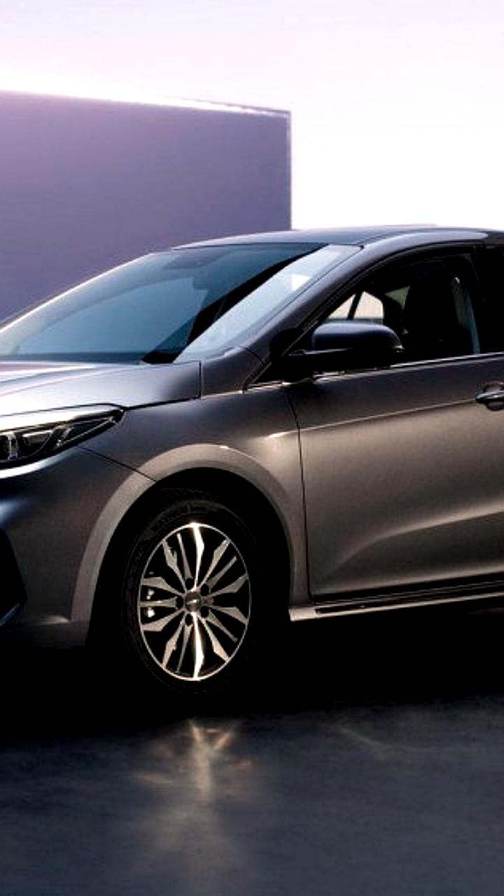 Прекращены продажи седанов Omoda S5 и S5 GT в России