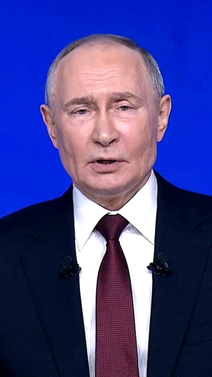 Путин обсудил контроль над оккультными услугами в России