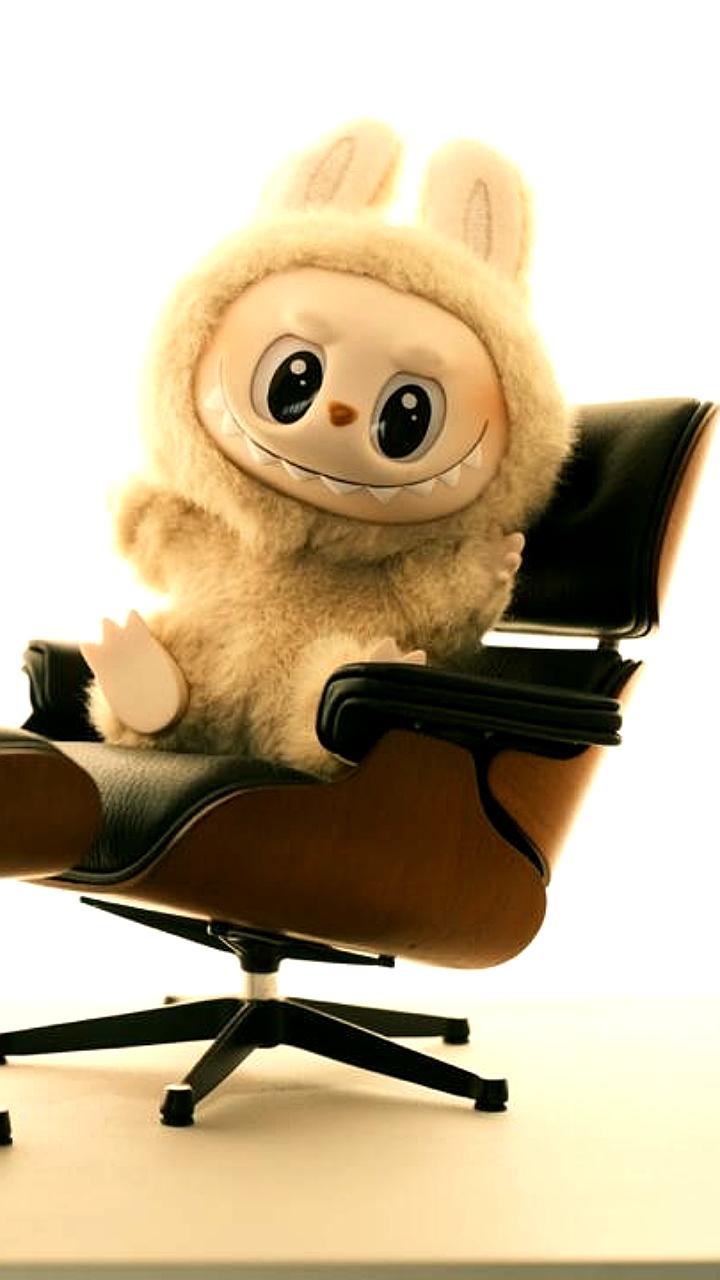 Пол Кинг снимет фильм о Лабубе для Sony Pictures