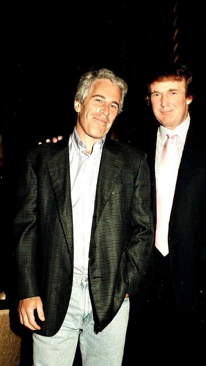 Расследование NYT: Тесные связи Дональда Трампа и Джеффри Эпштейна