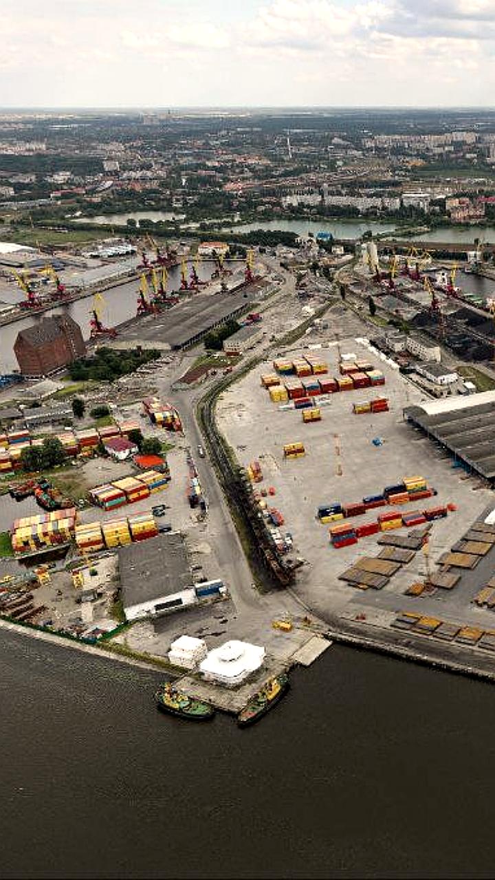 Fesco берет под контроль Калининградский морской торговый порт