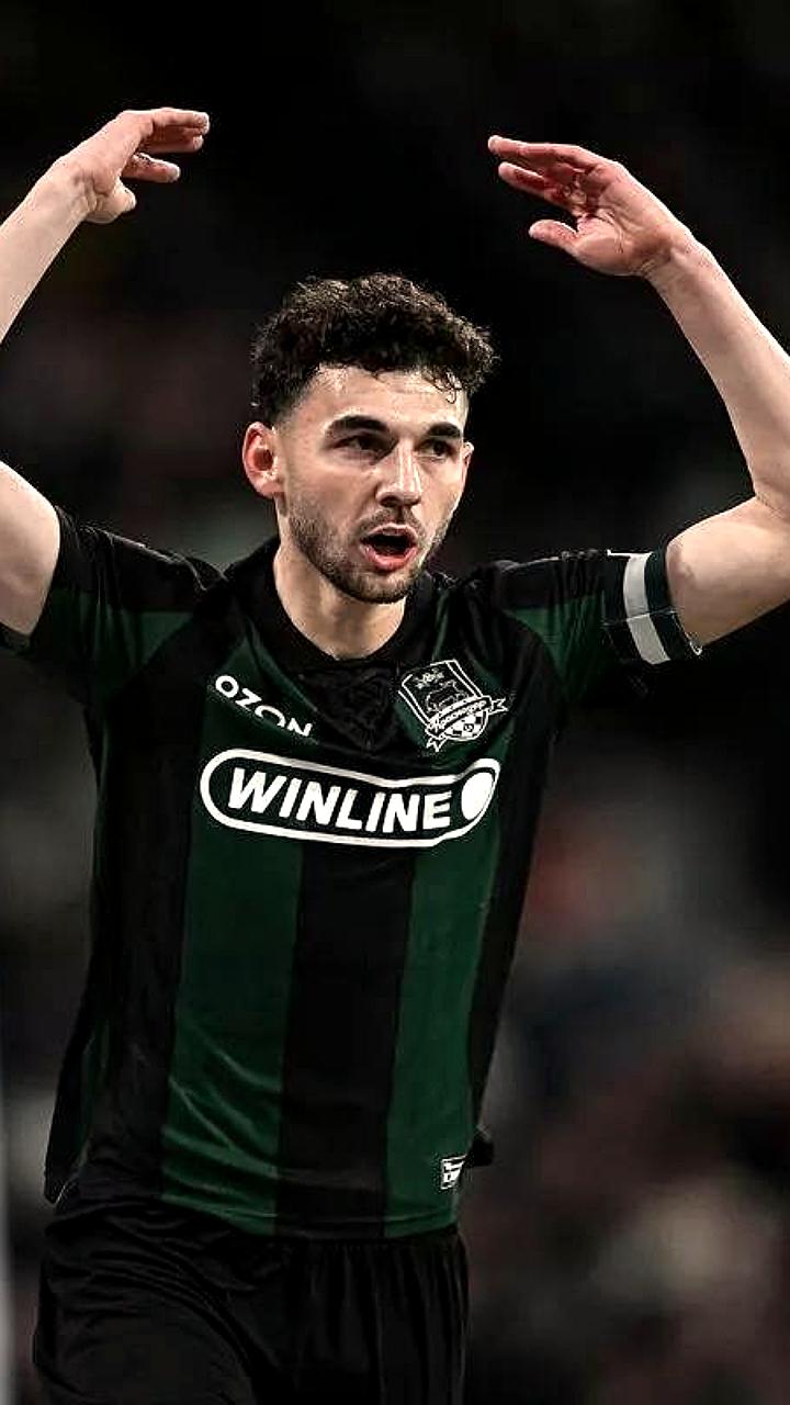 Эдуард Сперцян признан Игроком месяца РПЛ за ноябрь и декабрь