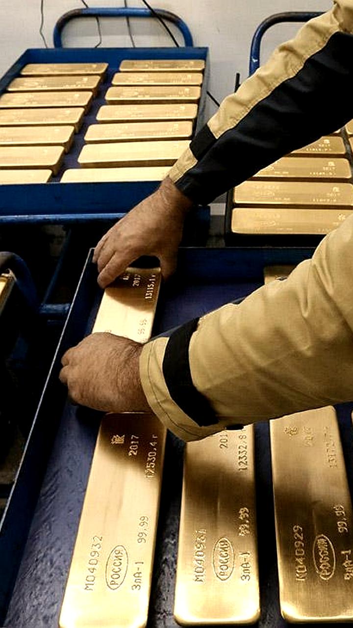 Китай устанавливает рекордные закупки российского золота