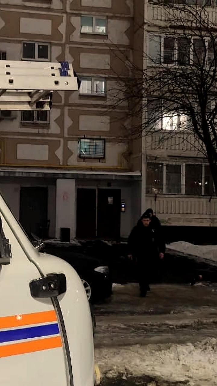 Спасатели вытащили 33-летнего мужчину из Енисея в Красноярске