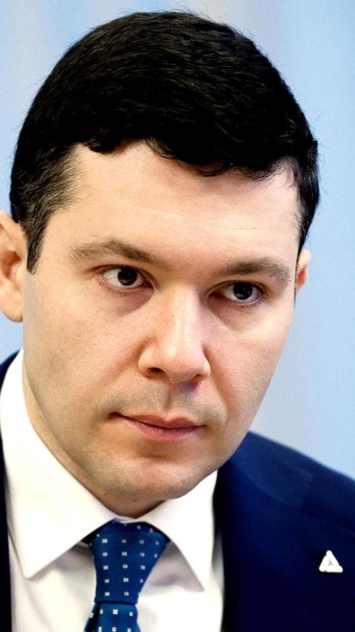 Антон Алиханов подводит итоги работы Фонда развития промышленности