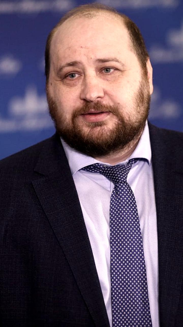 Академик Логунов назначен руководителем НИЦ эпидемиологии и микробиологии