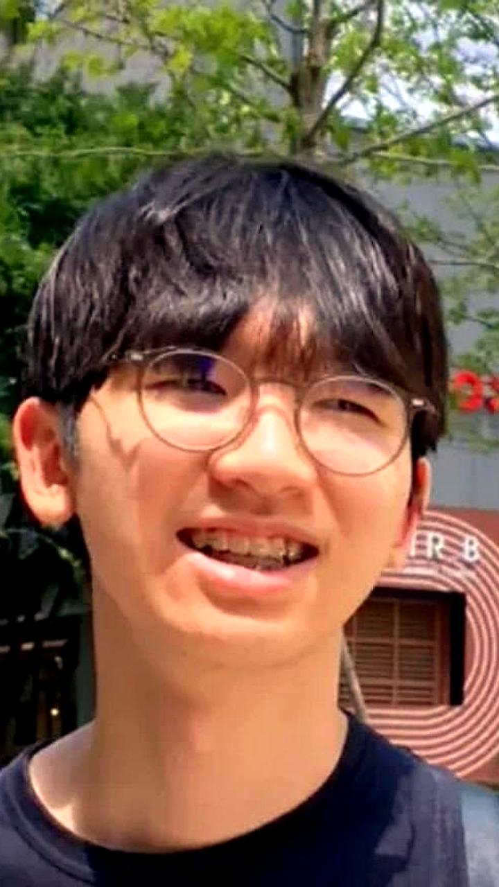 18-летний Алекс Янг запускает ИИ стартап для борьбы с болезнью Альцгеймера