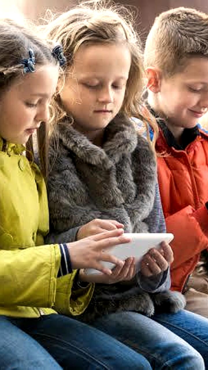 Госдума подтвердила отсутствие планов по запрету соцсетей для молодежи