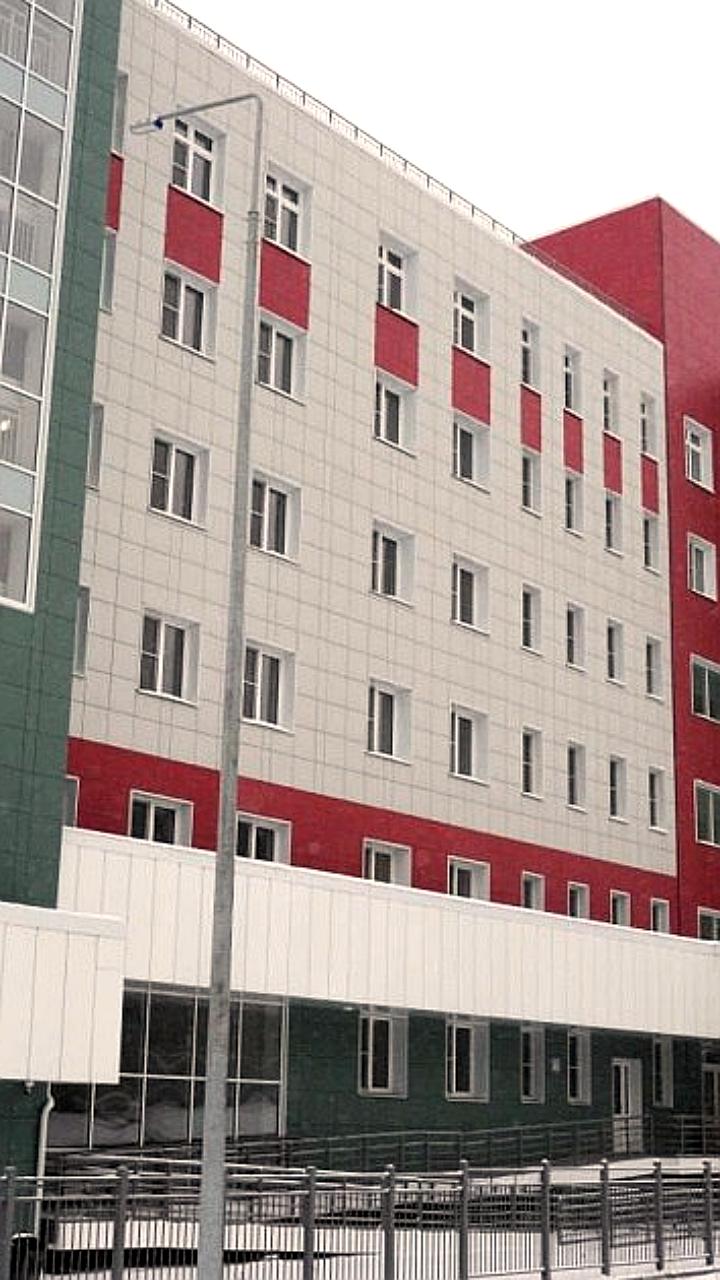 В Иркутске завершено строительство новой детской поликлиники, открытие в январе 2026 года