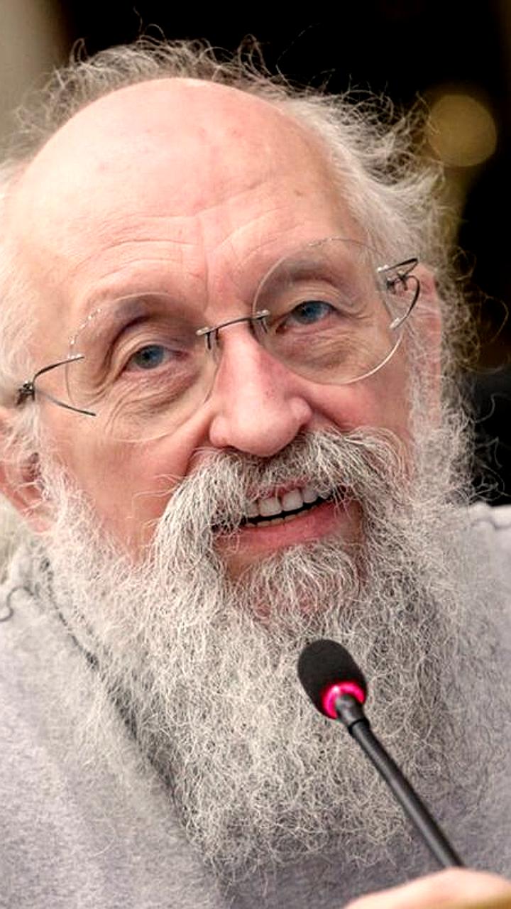 Депутаты предлагают запретить экзамены в новогодние праздники для студентов