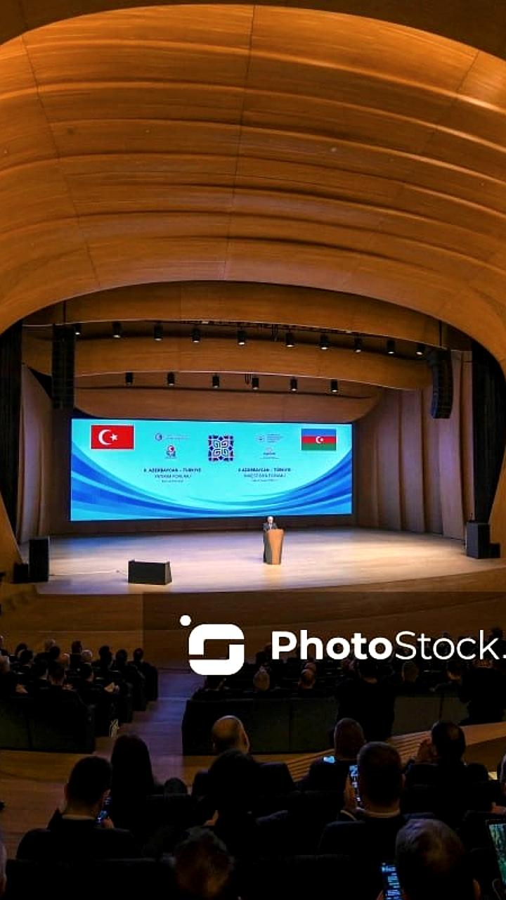 В Баку прошел II Азербайджано-Турецкий инвестиционный форум