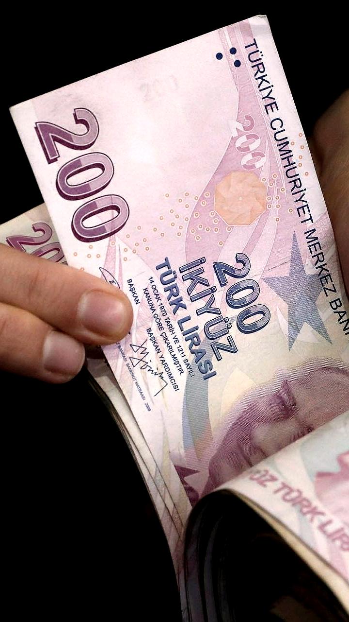 Турция устанавливает минимальную зарплату на 2026 год в 28 075 лир
