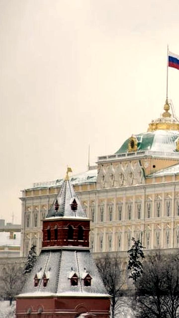 Владимир Путин вручит государственные награды выдающимся деятелям в Кремле