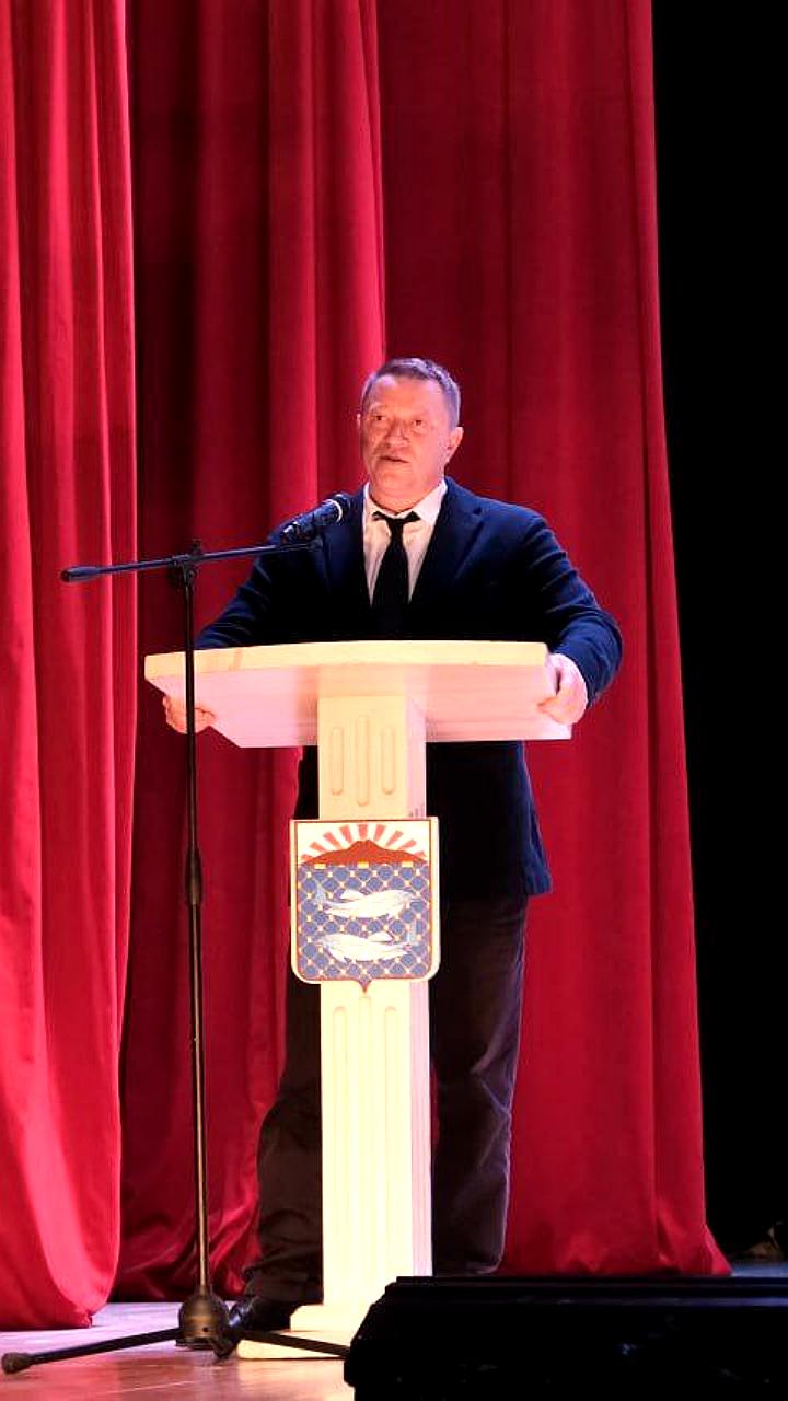 Павел Гомилевский вновь избран главой Южно-Курильского округа