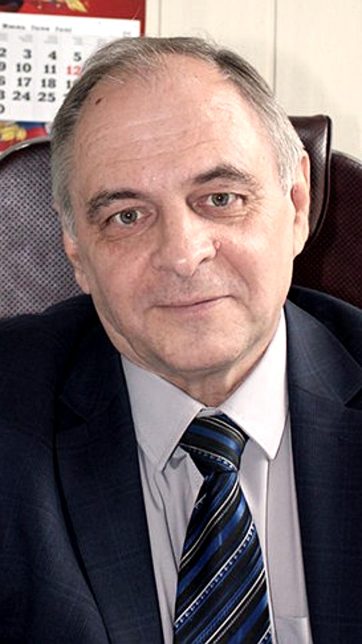 Президент РФ наградил педагогов и ученых за заслуги в образовании