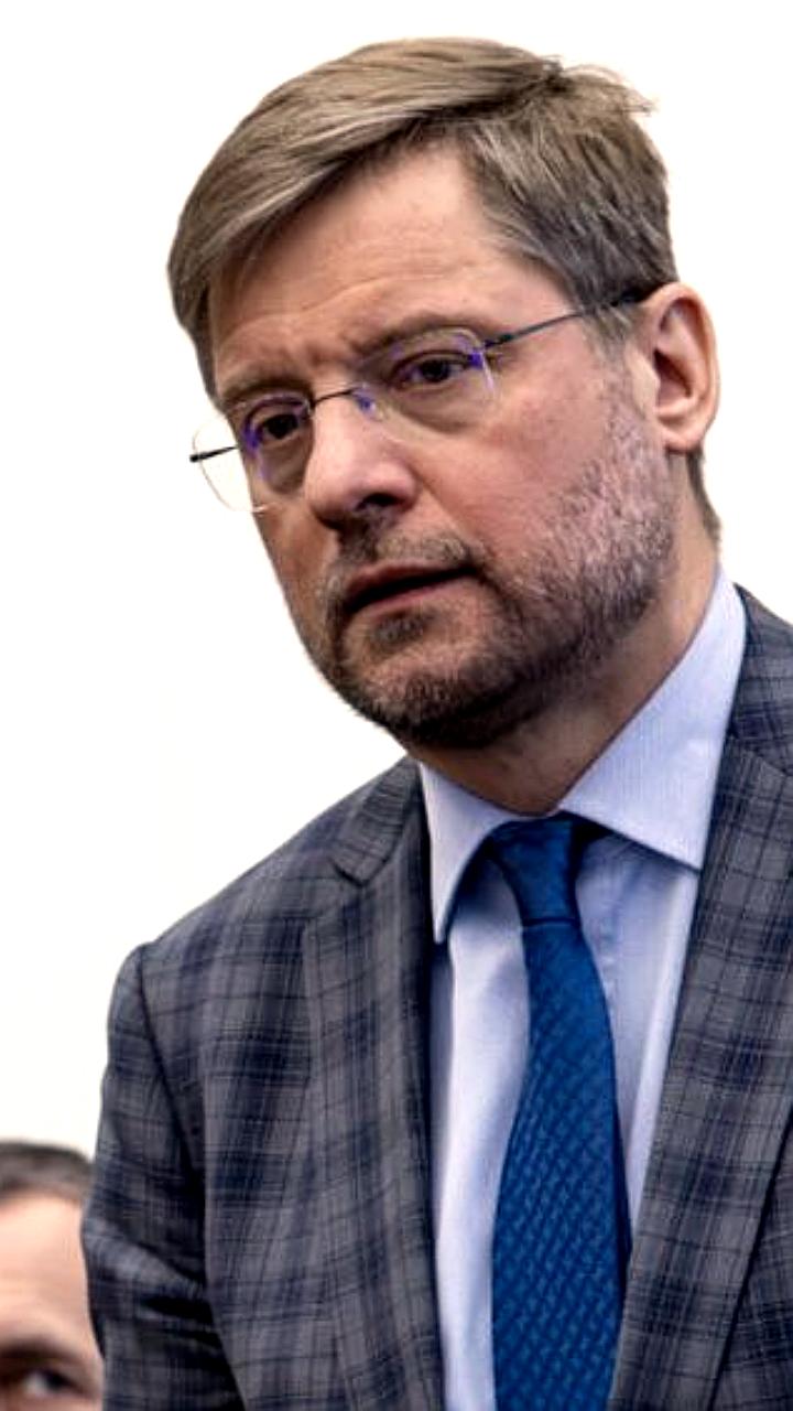 Алексей Медведев назначен исполняющим обязанности председателя правительства Красноярского края