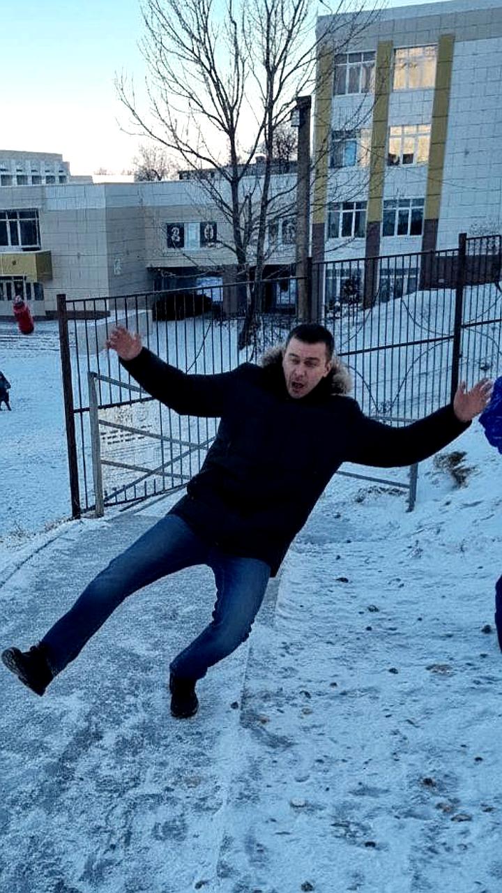 Рабочий из Ставропольского края получил тяжелые травмы на производстве в Лахденпохье