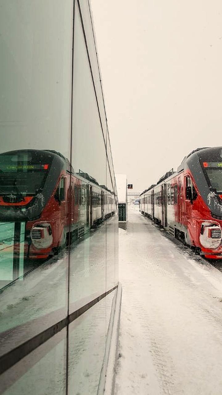 Изменения в расписании пригородных поездов в Ярославской, Костромской областях и Приморье в праздничный сезон