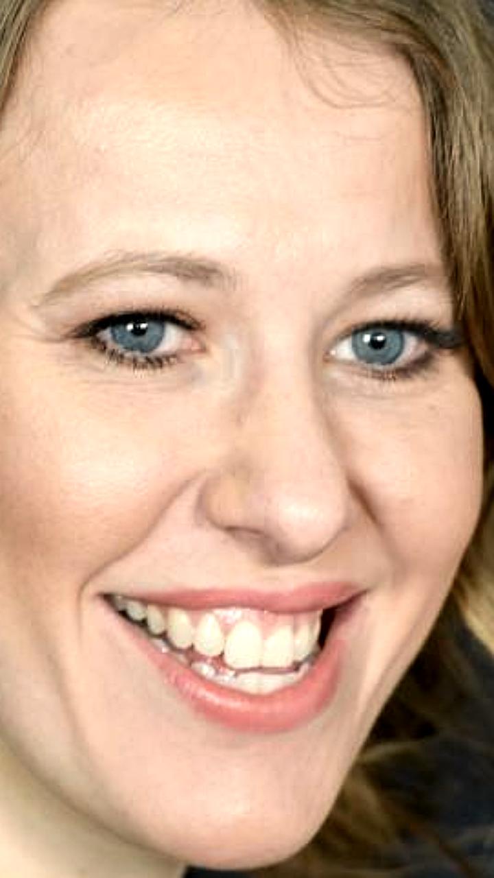 Мария Захарова иронично прокомментировала регистрацию Ксении Собчак в мессенджере Max