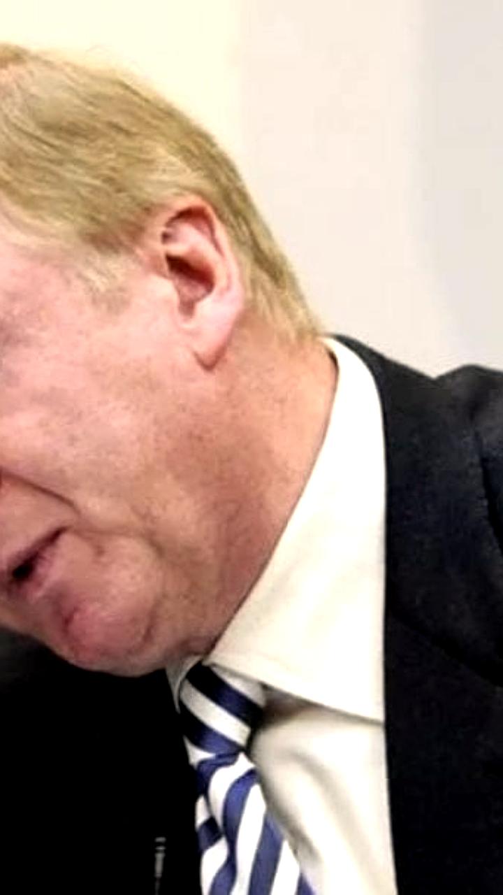 Арест имущества Чубайса на сумму почти 12 миллиардов рублей