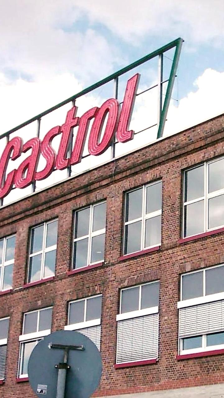 BP продает 65% доли в Castrol инвестиционному фонду Stonepeak за 6 миллиардов долларов