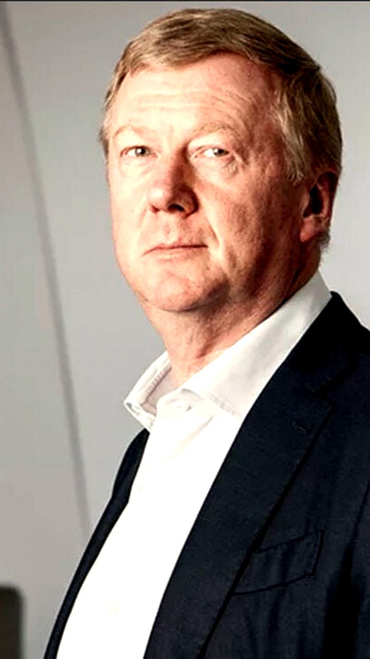 Депутат Оксана Дмитриева раскрывает схемы вывода средств из Роснано под руководством Анатолия Чубайса