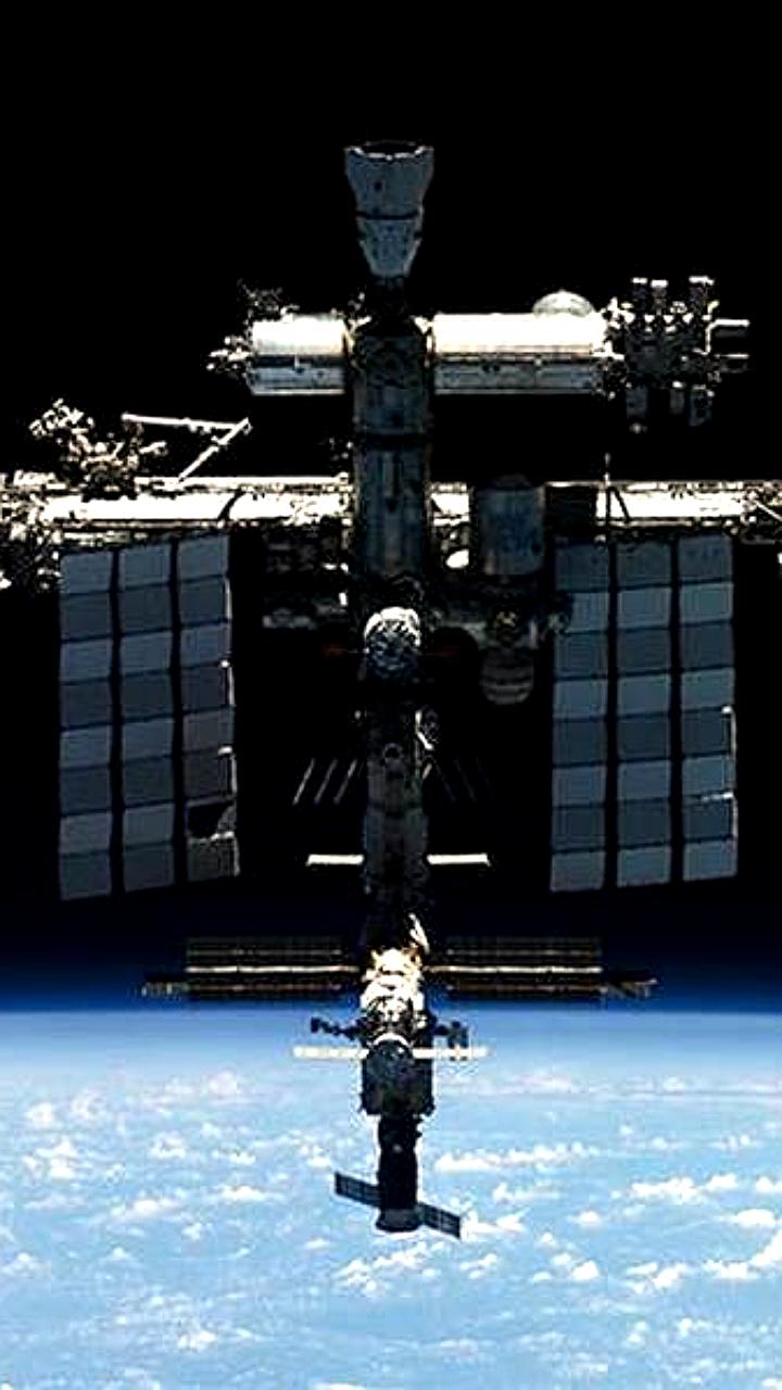 Россия планирует создание новой орбитальной станции на базе МКС
