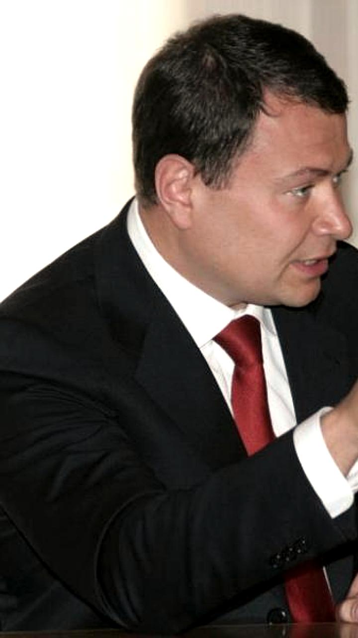 Приморский краевой суд подтвердил конфискацию активов бывшего мэра Владивостока Владимира Николаева