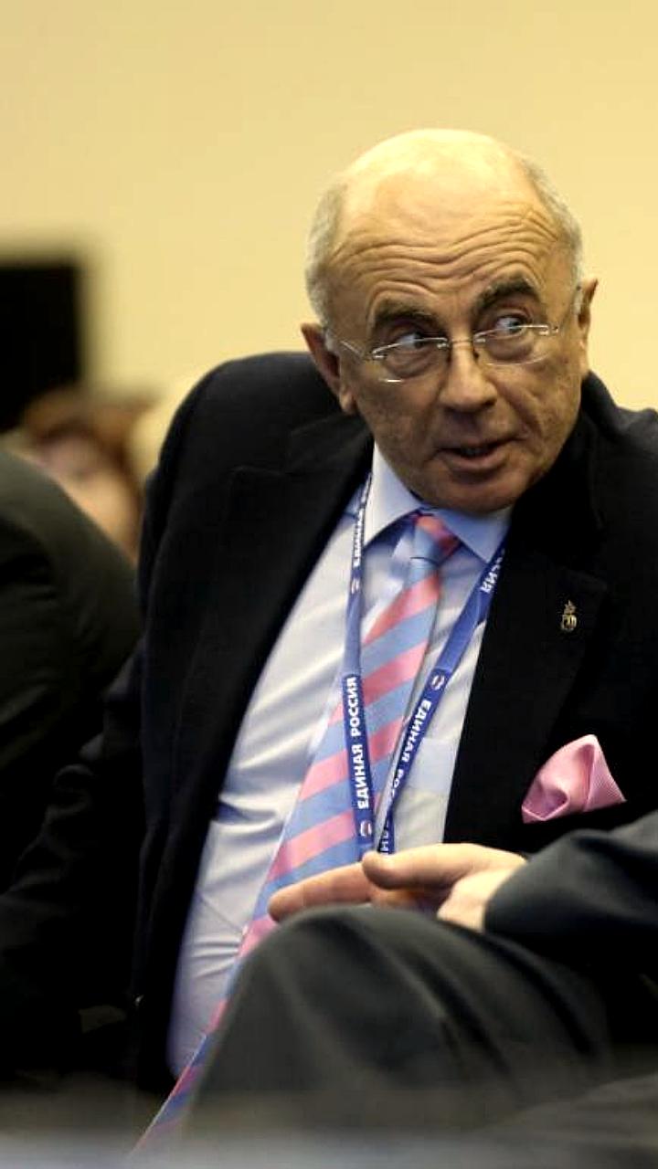 Обыски в Петербургском университете профсоюзов из-за дела о мошенничестве