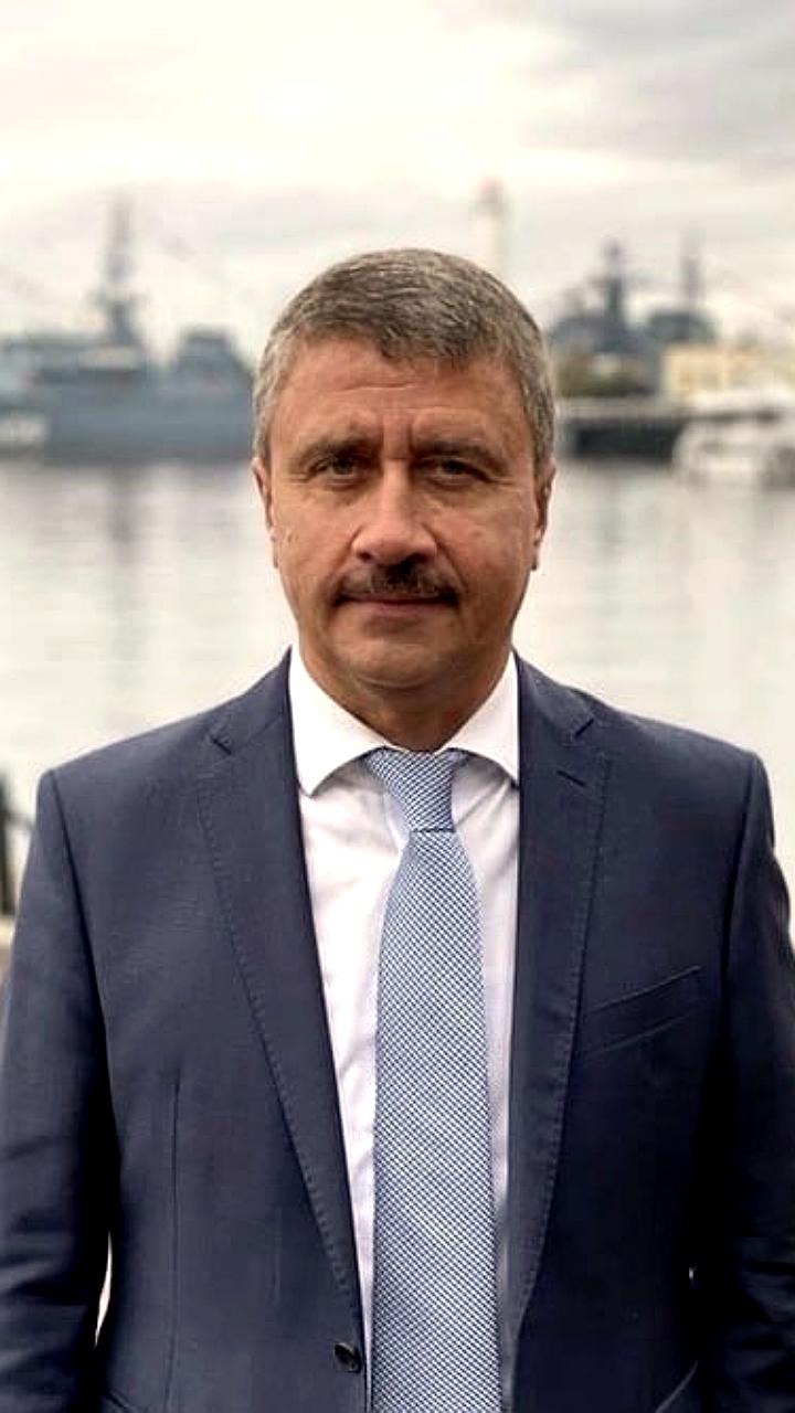 ФСБ проводит проверку контрактов в администрации Кронштадта