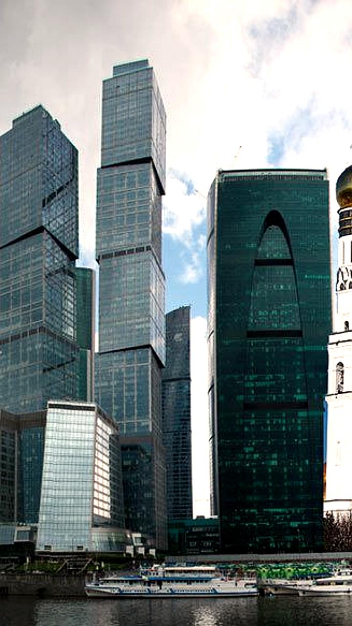 Артемий Лебедев предлагает построить колокольню-небоскрёб в Москва Сити