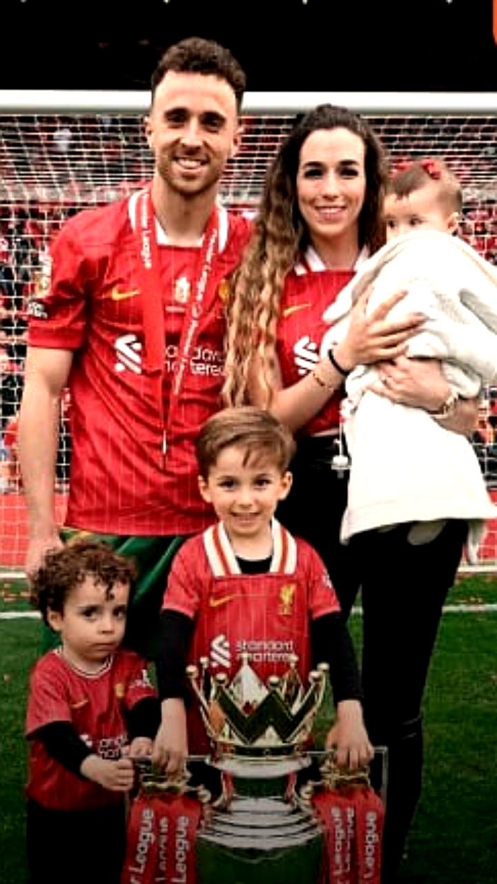 Сыновья Диогу Жоты выйдут на поле перед матчем Ливерпуля и Вулверхэмптона в память о погибшем футболисте