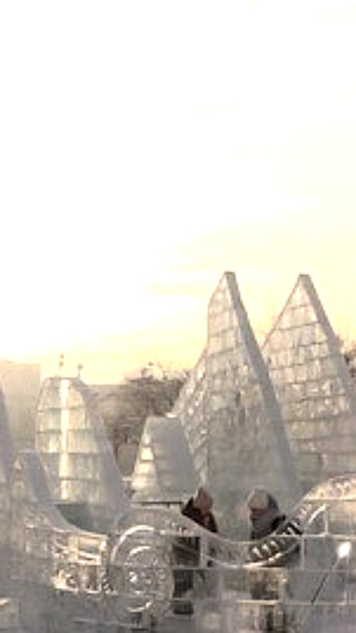 В Чите вандалы повредили ледяные скульптуры перед открытием