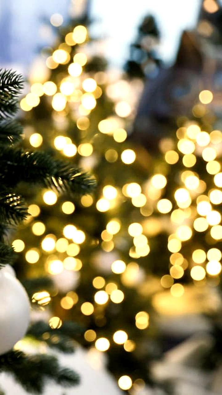 Кубань подготовила новогодние подарки для более 100 тысяч детей из нуждающихся семей