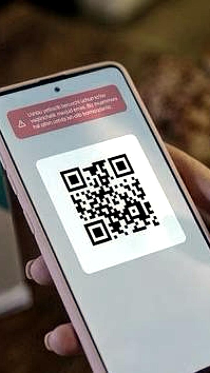 С 1 января ИП и самозанятым введены штрафы за отсутствие платёжного QR кода