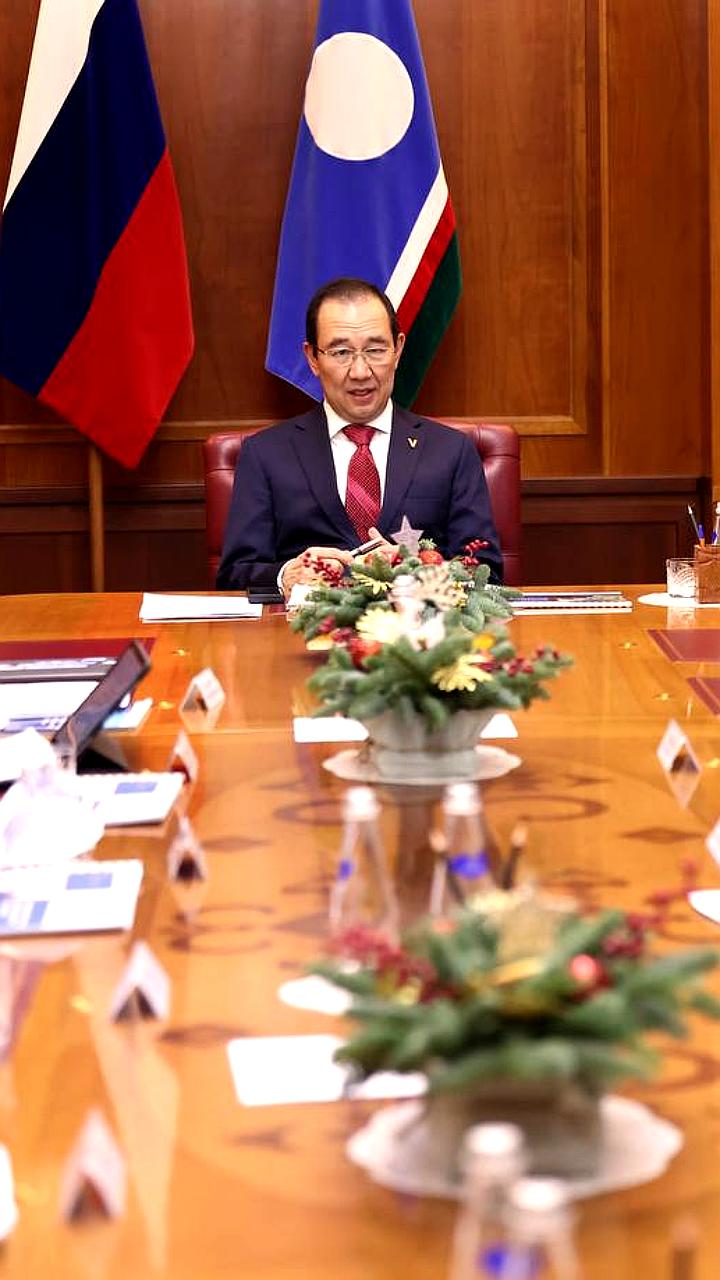 Глава Якутии Айсен Николаев обсуждает развитие президентских школ и подготовку кадров на заседании Госсовета