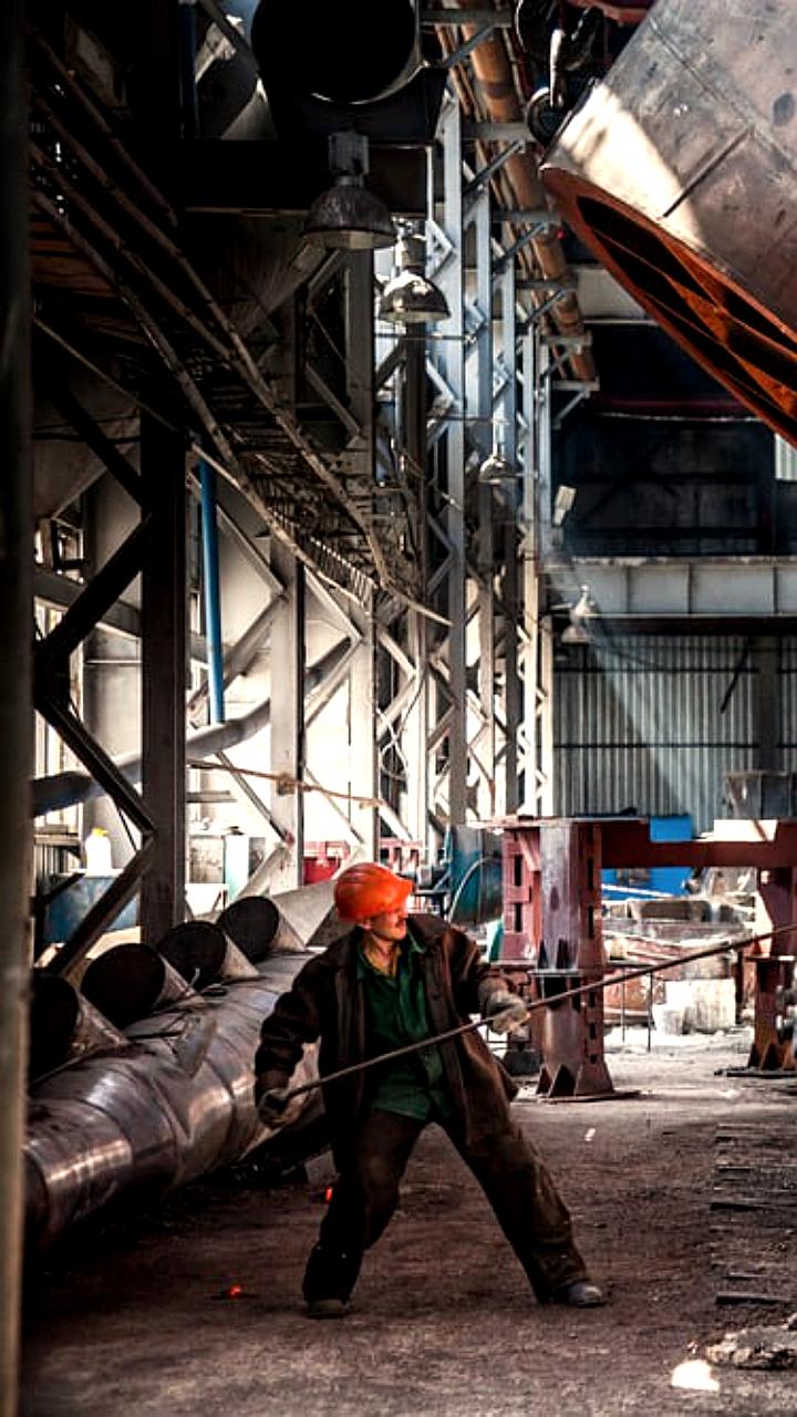 Сокращения рабочих мест в Германии продолжаются: 10 тысяч увольнений ежемесячно в металлургии и электротехнике