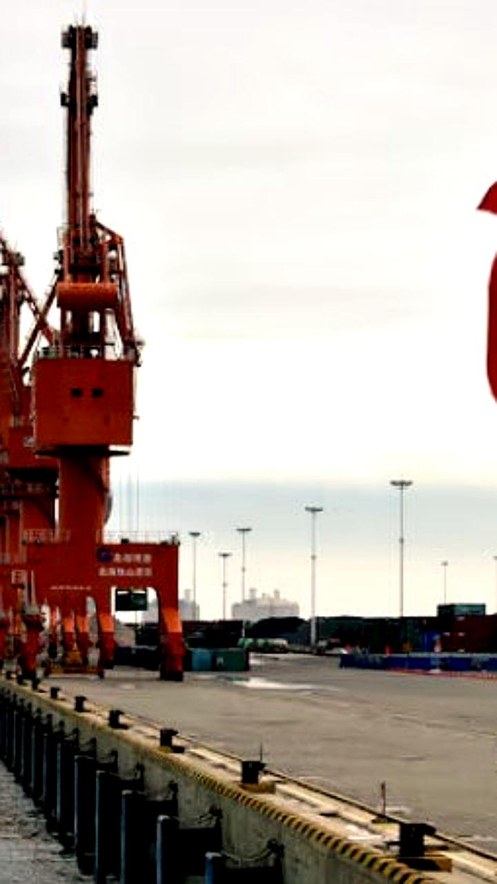 Китай принимает поправки к Закону о внешней торговле, вступающие в силу в 2026 году