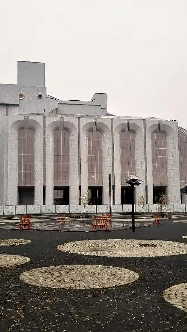 Губернатор Дронов сообщил о ходе реконструкции театра и строительстве кампуса в Великом Новгороде