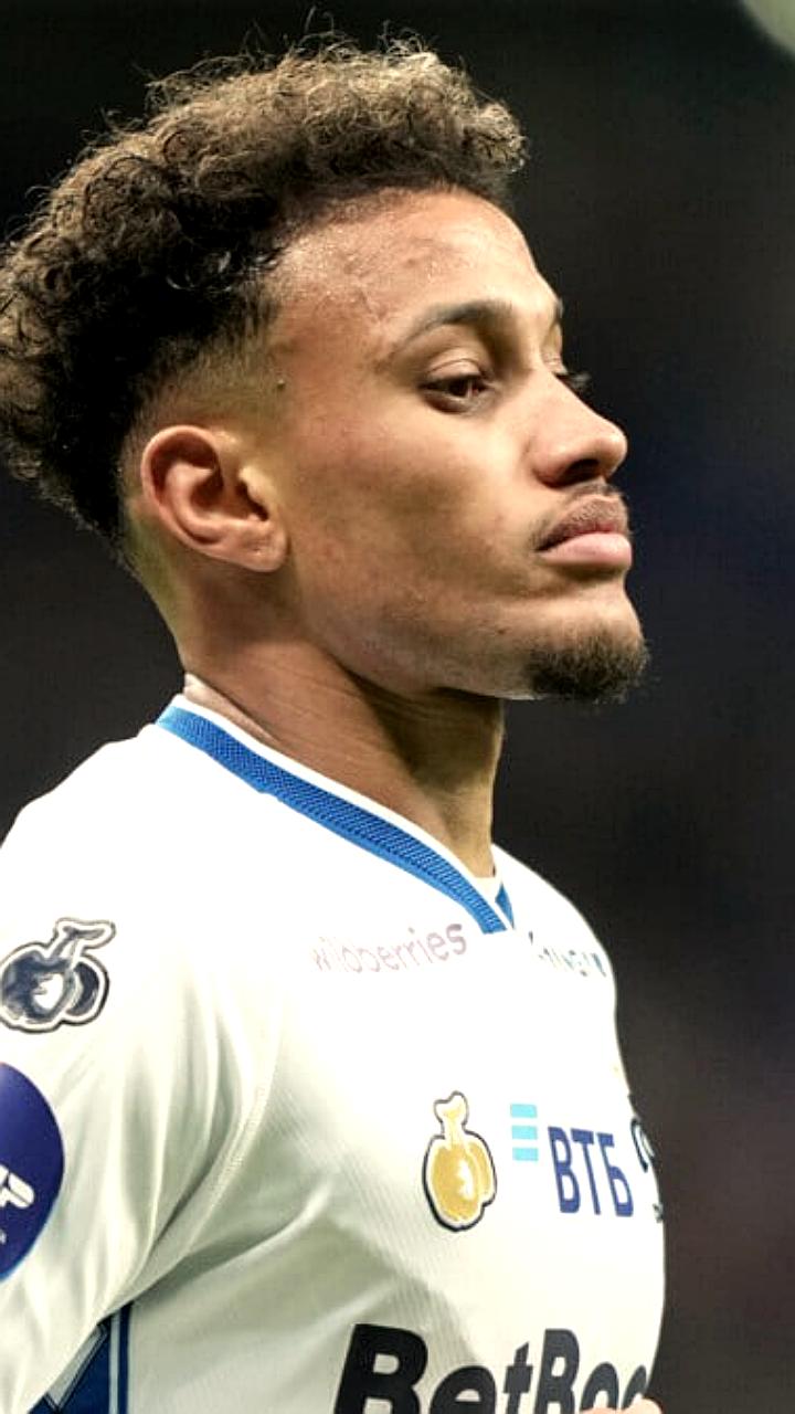 Ботафого ведет переговоры о трансфере защитника Динамо Рубенса