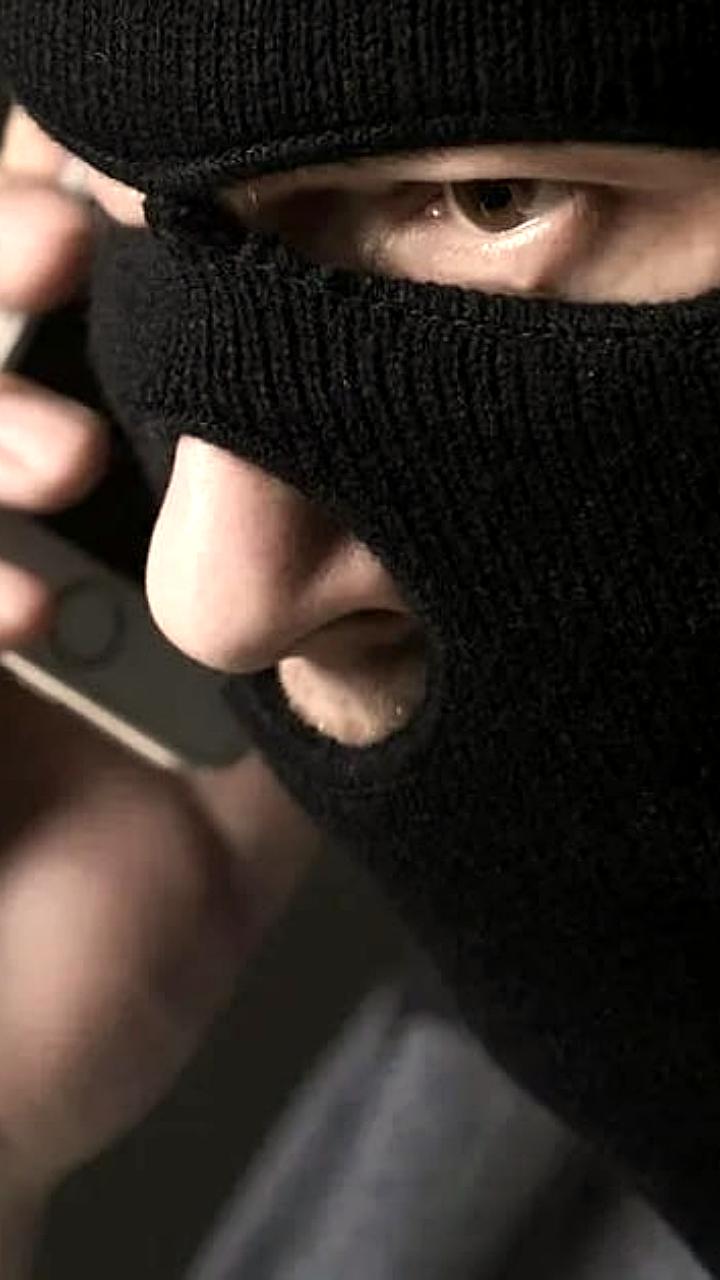 Аферисты используют схему переоформления интернет-тарифов для кражи данных россиян