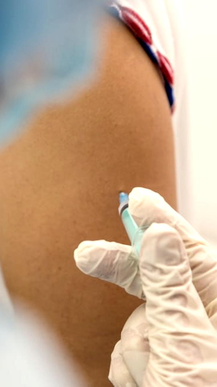 Вакцинация против ВПЧ войдет в национальный календарь прививок в России с 2027 года